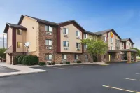 Super 8 by Wyndham Peoria Hôtels à : Peoria