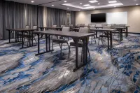 Fairfield Inn & Suites Dallas DFW Airport North/ Irving - Swimmingpools