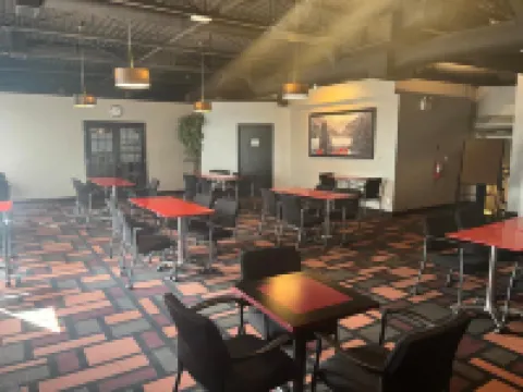 Super 8 by Wyndham Macleod Trail Calgary Ξενοδοχεία στην πόλη Κάλγκαρι