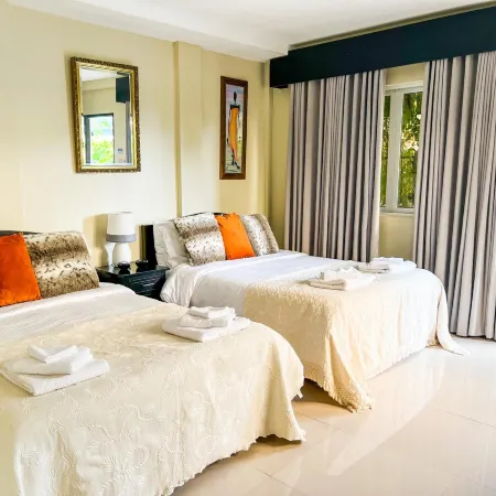 Casa Cecilia Hotel