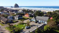 Cannon Beach Hotel Collection - Romantic