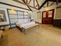 Alam Indah Busuanga Beach and Villas - balcony