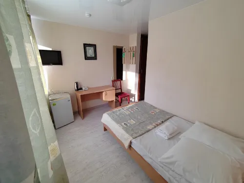 Gostinitsa Akademicheskaya Hotel