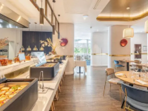 Le Riviera – Hôtel, Restaurant & Spa (ex Golden Tulip Aix les bains) Hotels in Savoie