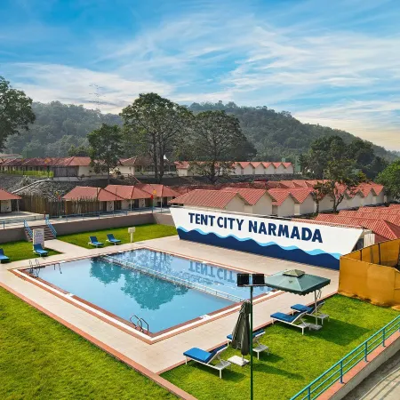 Praveg Tent City Narmada, Statue of Unity