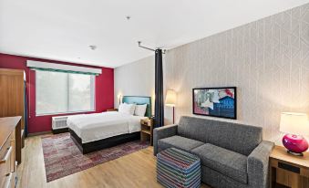 Home2 Suites by Hilton Riverside Downtown