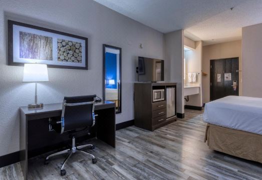 3. 베이몬트 바이 ..