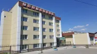 Gostinitsa Akademicheskaya Hotel