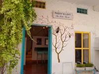 Paddy's Loft the Lake B&B