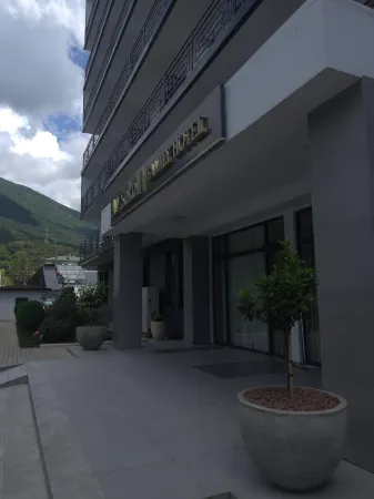 A.V. Sokol Family Hotel Отели рядом с достопримечательностью «Гагрский аквапарк»