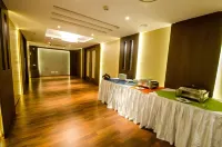 Calangute Towers - am Hotel Kollection - breakfast