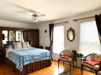 Cozy House B&B - Airport Shuttle