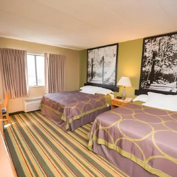 Super 8 by Wyndham Frederick