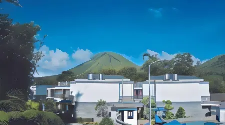 Grand Master Villa Tomohon Отели в г. Mandolang