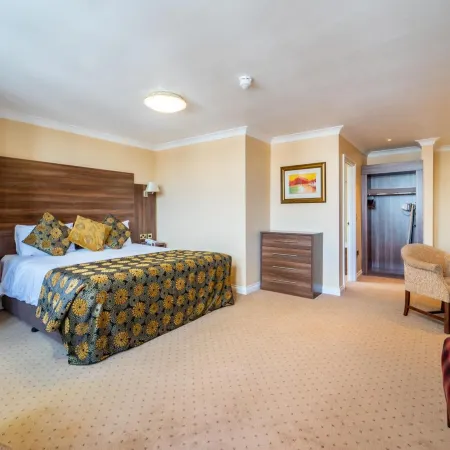 Adair Arms Hotel