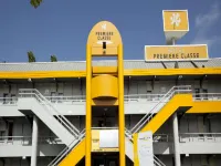 Premiere Classe Chalons-EN-Champagne Отели в г. Водманж