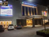 Mahkota Hotel