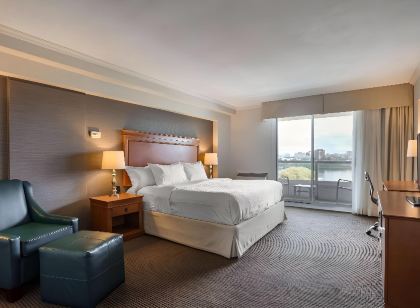 Best Western Plus Gatineau-Ottawa Downtown