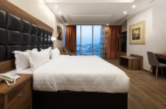 Mirada Purple Alzahra - Serviced Apartments