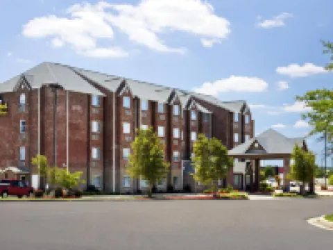 Microtel Inn & Suites by Wyndham Hattiesburg Hotels in Forrest County