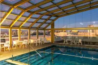 Travel Inn Hotels Caxias do Sul - Kolam Renang