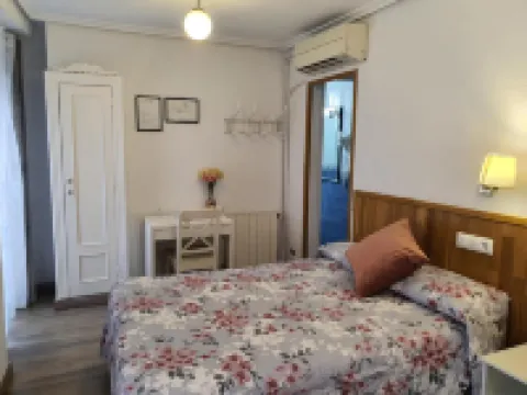 Pensión Martín. Jaén Hoteles en Jaén