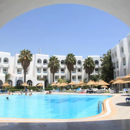 Hotel Menara