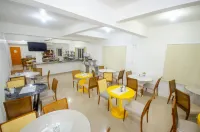 Hotel Penha - Breakfast