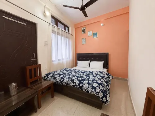 Gomukh Hotel