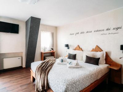 Serendipity Hotel