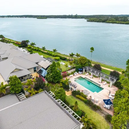 Harrington River Lodge