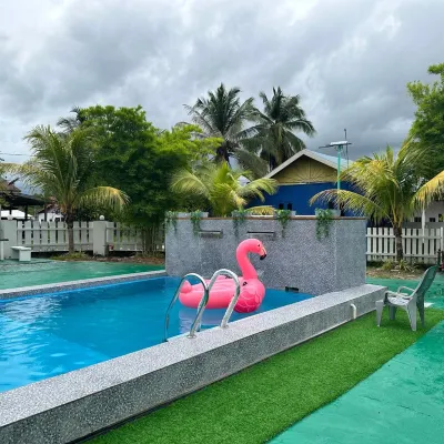 Lyaa Resthouse Hotels near Kilim Geoforest Park