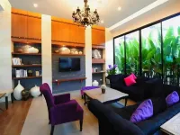 Bonito Chinos Hotel - parking