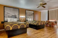 Super 8 by Wyndham Alamosa Hotels in Mosca