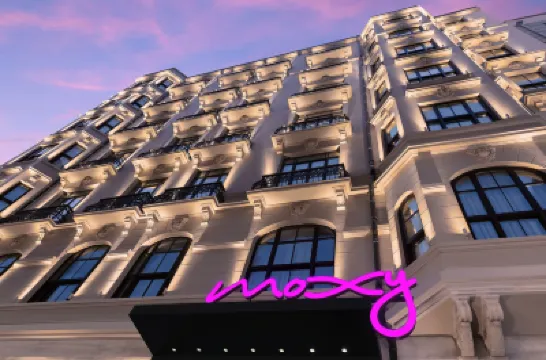 Moxy Istanbul Taksim イスティクラル·アベニュー周辺のホテル