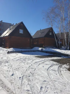 Na Kurortnaya 압젤릴롭스키 군 호텔