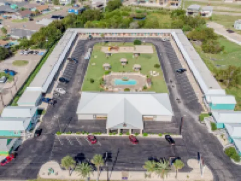 鯊魚礁度假村汽車旅館加小屋 阿蘭瑟斯港酒店