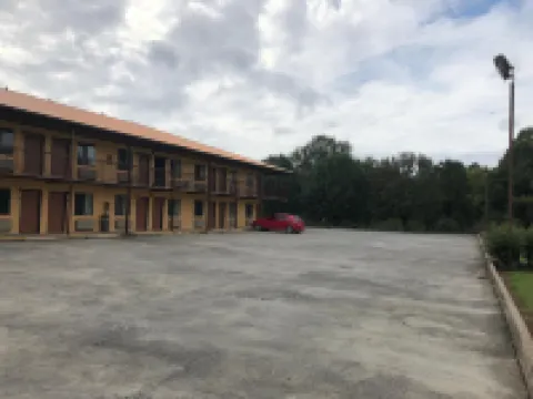 Motor Inns of America Hotels in Monroe County