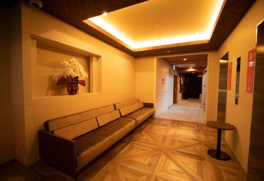 호텔 프런트 인 내부 시설