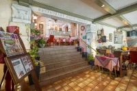 Logis Gourmet & Relax Wellness Hotel de La Sure - Desayuno