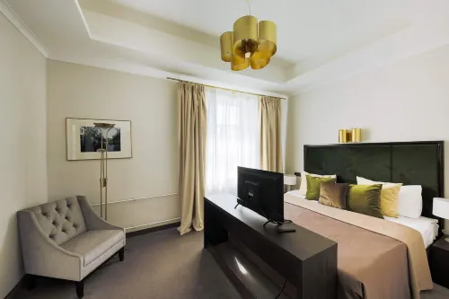 Druzhba Hotel