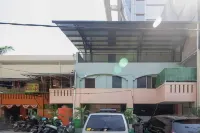 Miana Ancol Residence Mitra RedDoorz Hotel di Ancol