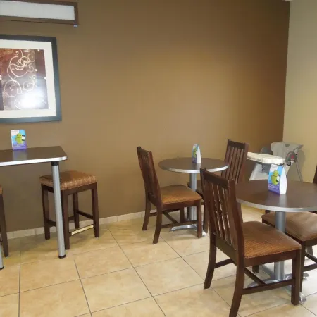Microtel Inn & Suites by Wyndham Harrisonburg