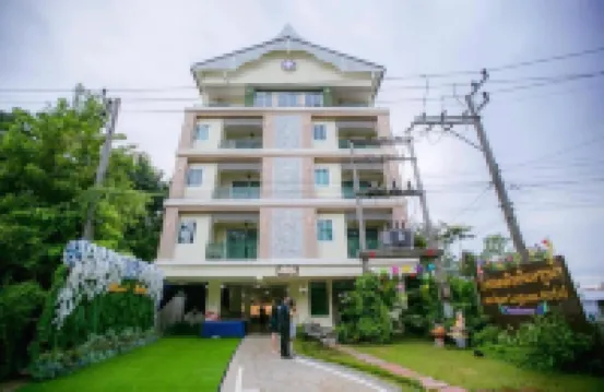 Anchan Laguna Hotel - Airport Shuttle