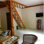 Sasaungan Bale Kambang Hotel di Ciemas