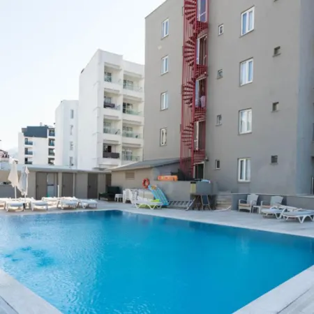 Yunus Hotel