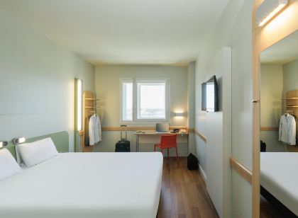 Ibis Budget Malaga Aeropuerto Avenida Velazquez
