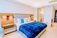 MCollection - Convenient City Stay in Iloilo Business Park - spa