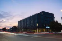 Waymore's Guest House and Casual Club