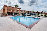 Econo Lodge Lake Charles University Area Hotels in Moss Bluff